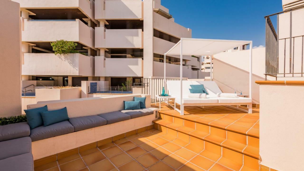 Bahia De La Plata Luxury Apartments Estepona Esterno foto